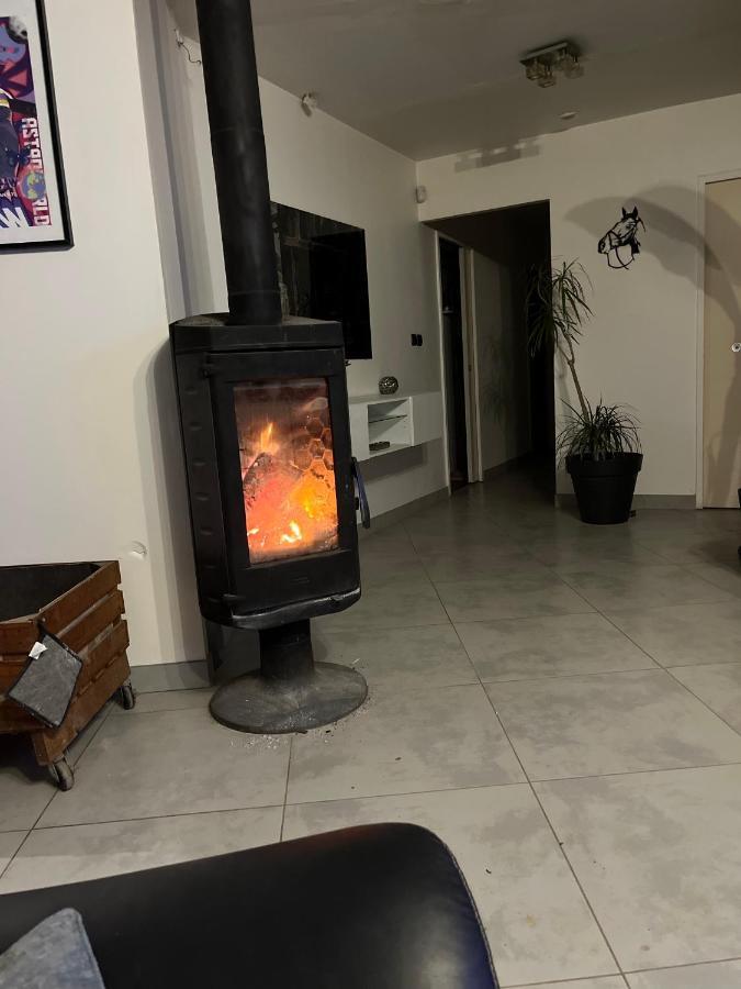 Maison Moderne Au Calme Avec Billard, Jacuzzi, Bain A Remous, Piscine, Babyfoot Villa *