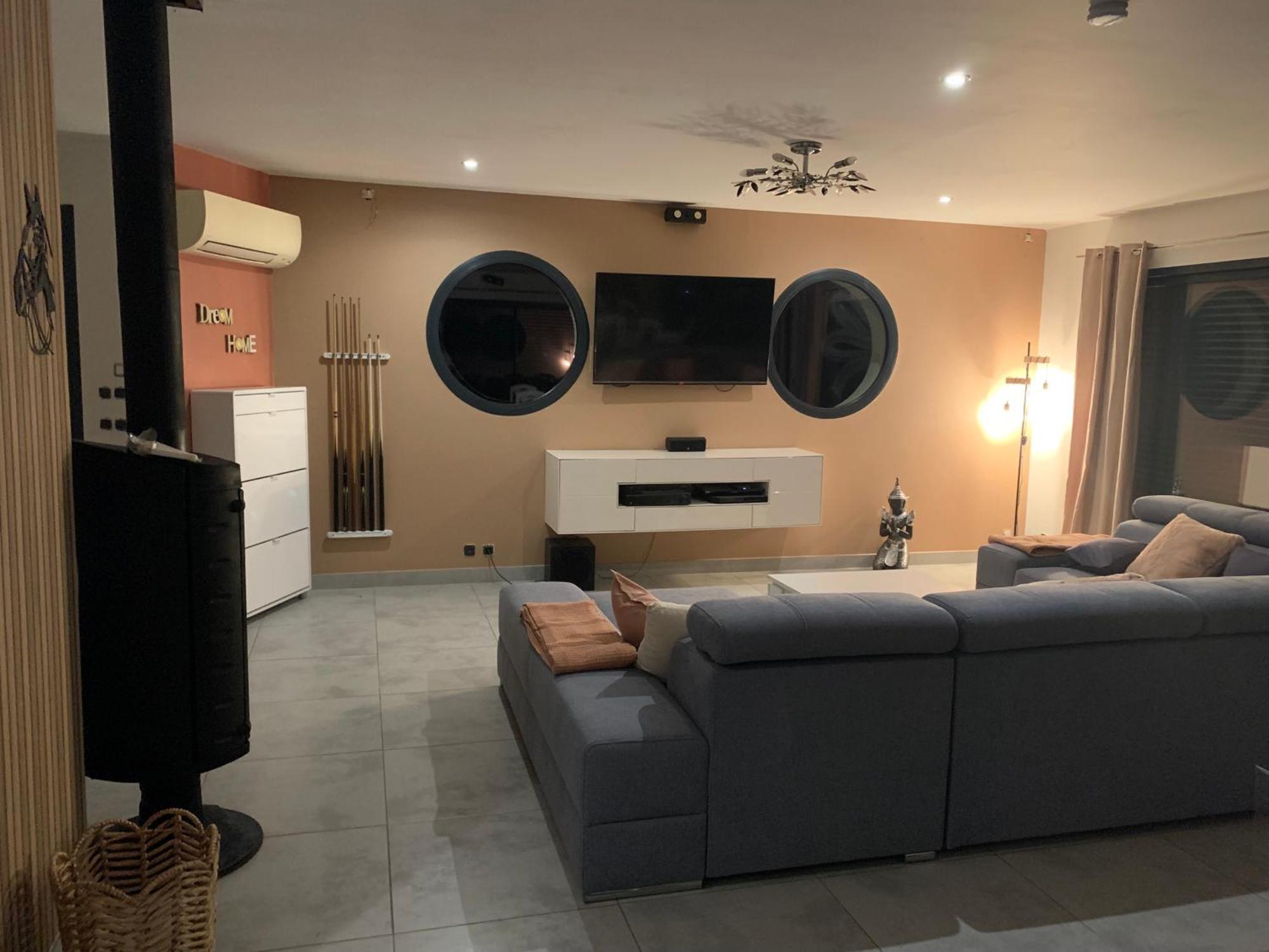 Villa Maison Moderne Au Calme Avec Billard, Jacuzzi, Bain A Remous, Piscine, Babyfoot *