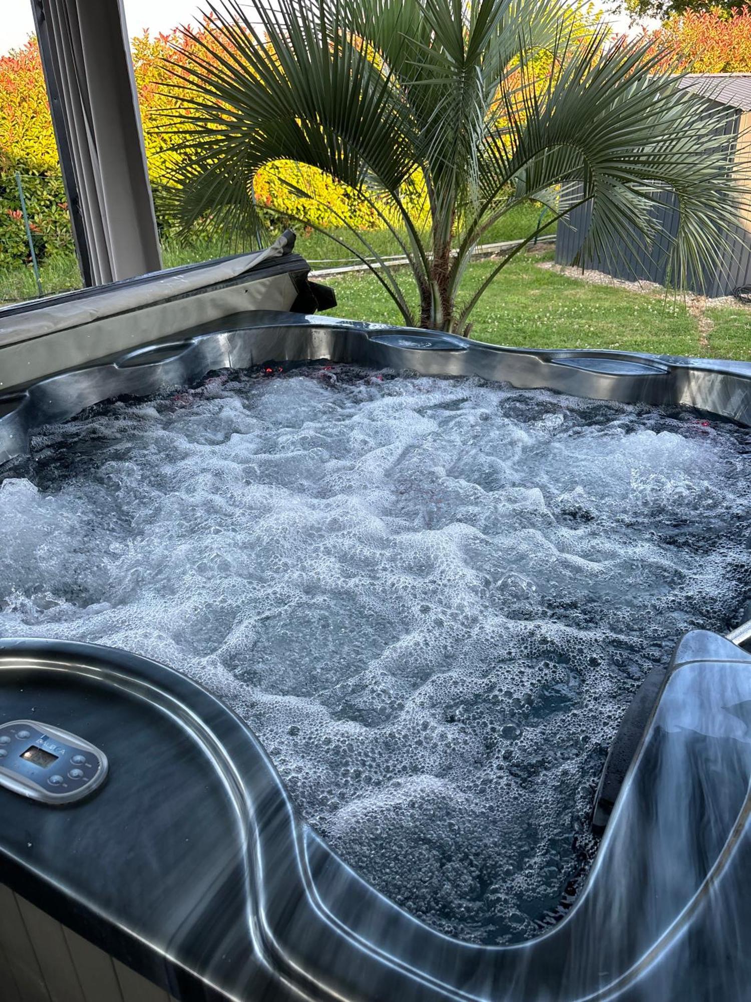 Maison Moderne Au Calme Avec Billard, Jacuzzi, Bain A Remous, Piscine, Babyfoot Villa Labastide-du-Temple