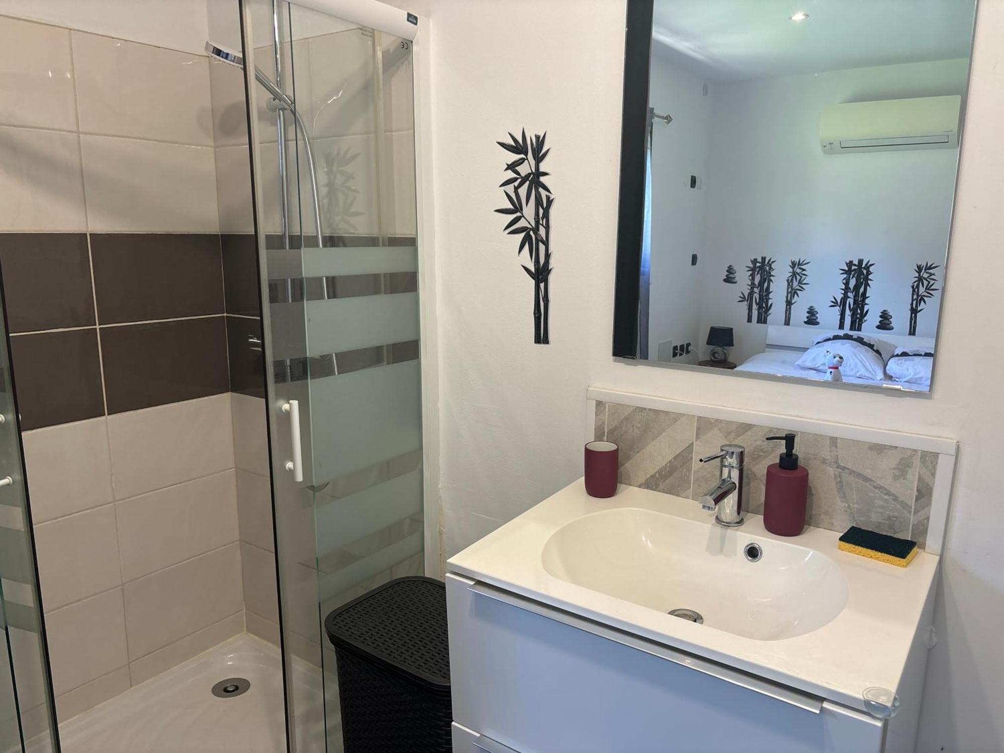 Maison Moderne Au Calme Avec Billard, Jacuzzi, Bain A Remous, Piscine, Babyfoot * Labastide-du-Temple